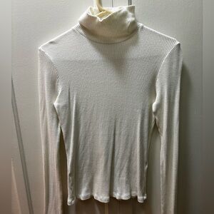 LaCausa Organic cotton Turtleneck